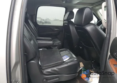 2007 GMC Yukon Xl K1500 из США, поврежденный, VIN 1GKFK16307J244736